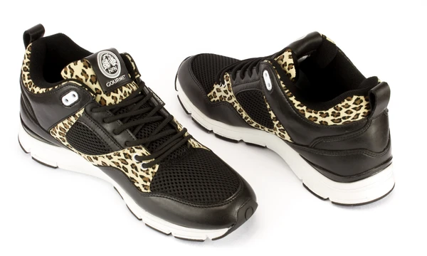 The 35 Lite LP: Cheetah White/Black